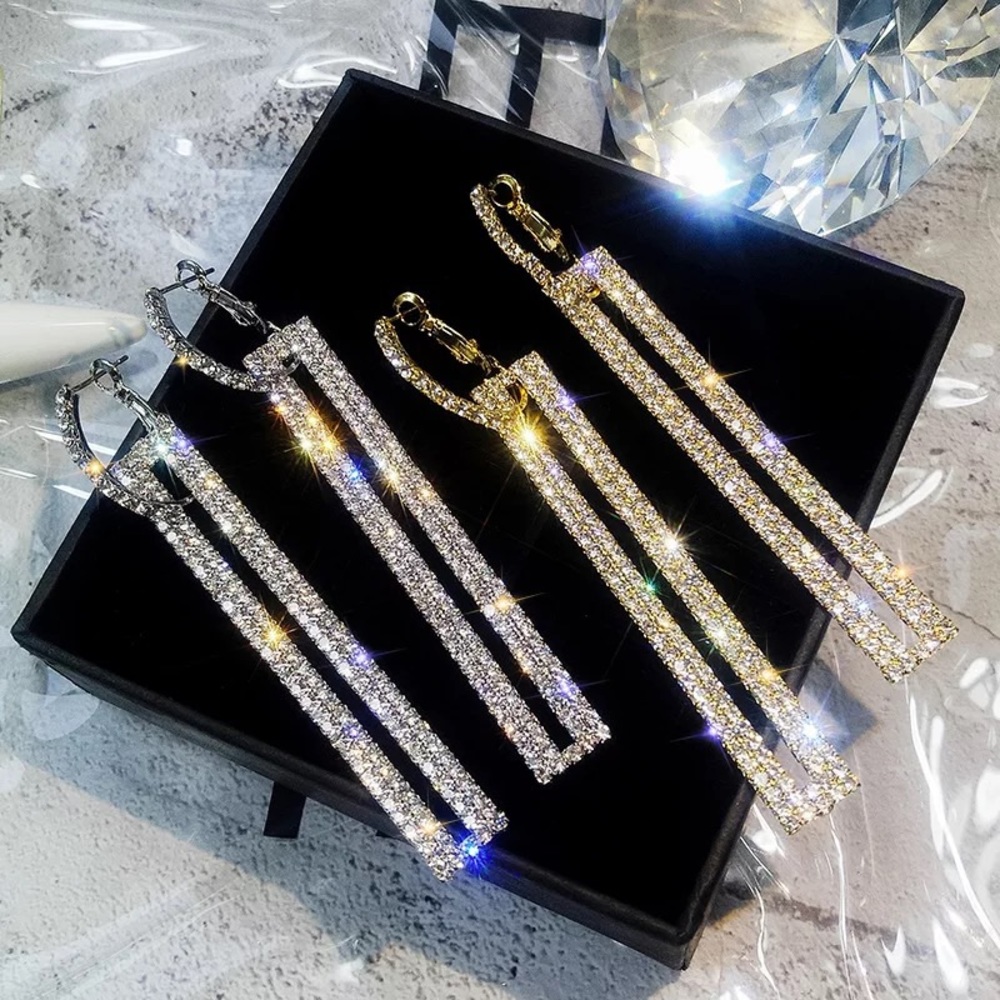 Sparkly Crystal Rhinestone Rectangle Drop Earrings - Picture 1 of 8